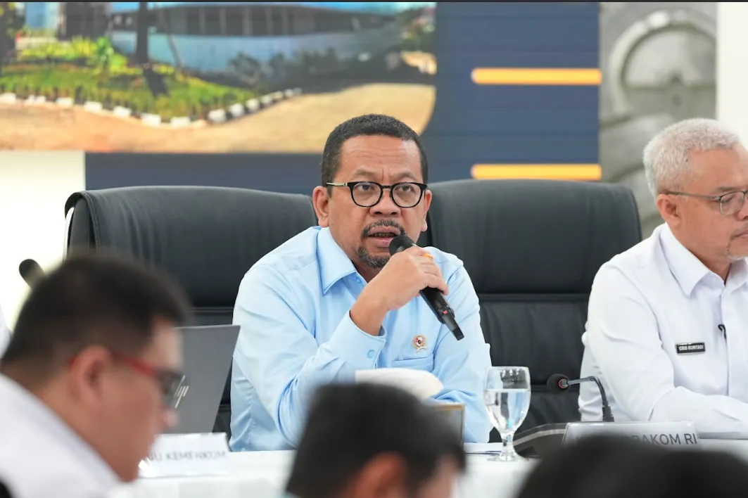 Dari TikTok ke Istana: Jejak Baru Komunikasi Politik di Era Media Sosial